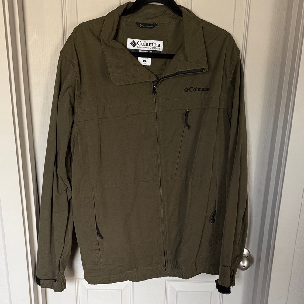 Columbia Men's Green Windbreaker Jacket